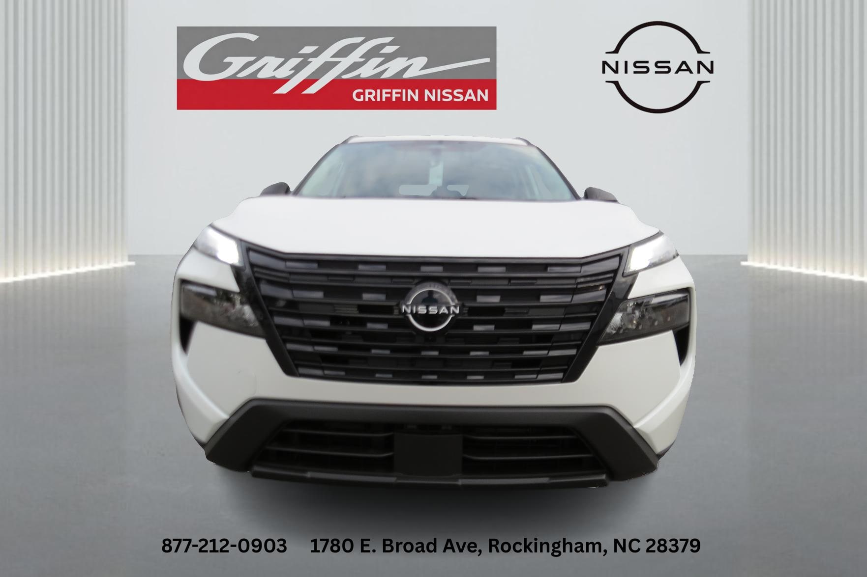 2026 Nissan Rogue Dark Armor Everest White Pearl Tricoat at Griffin Nissan