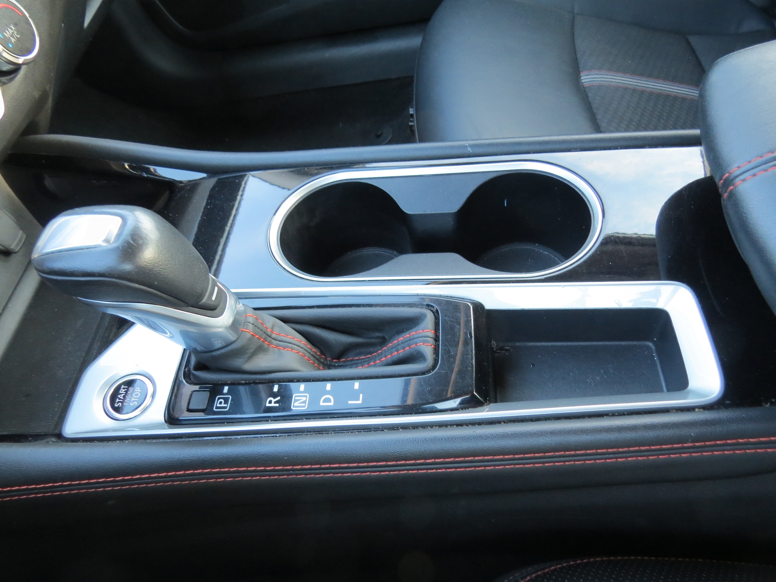 2024 Nissan Altima 2.5 SR Glacier White at Griffin Nissan