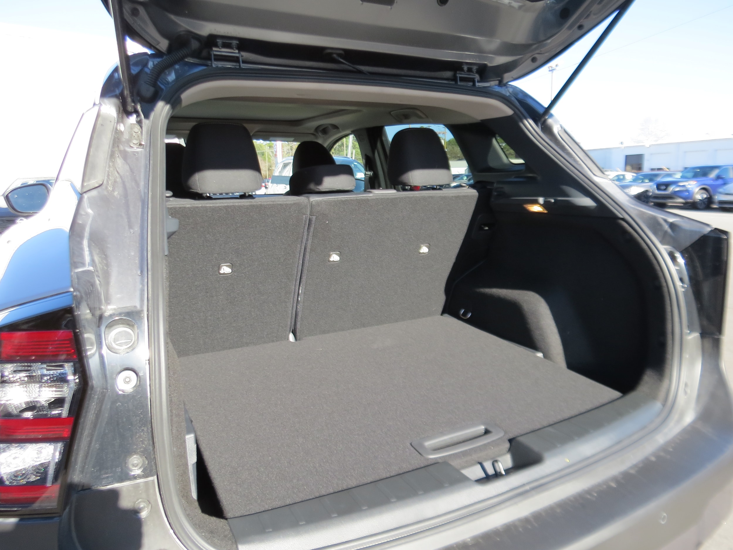 2026 Nissan Kicks SV - 11
