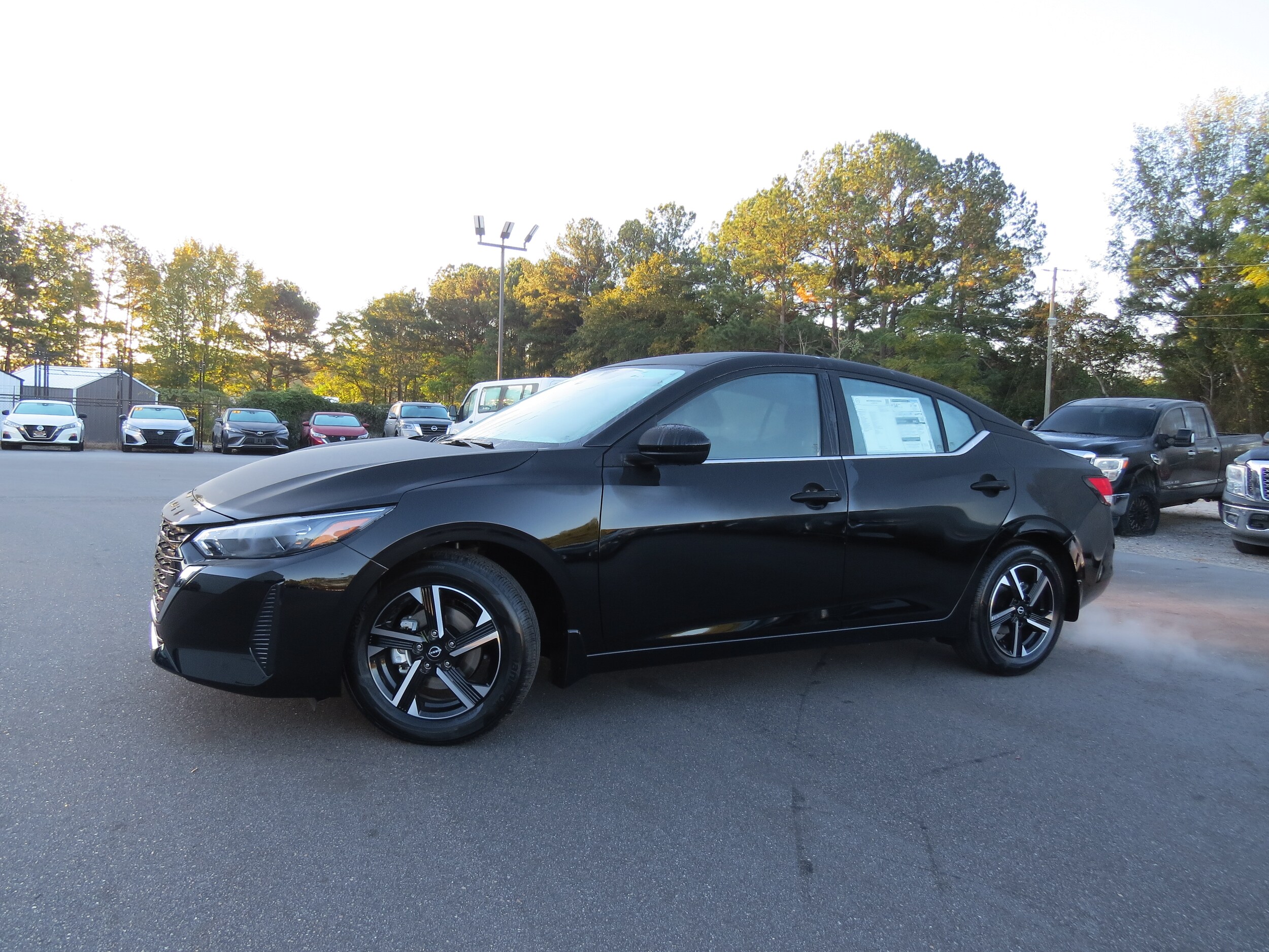 2025 Nissan Sentra SV photo 2