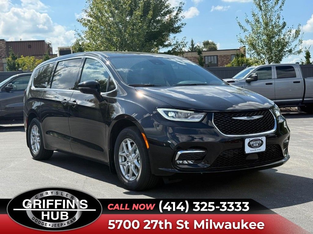 2026 Chrysler Pacifica Passenger Van  2026 Chrysler Pacifica Passenger Van