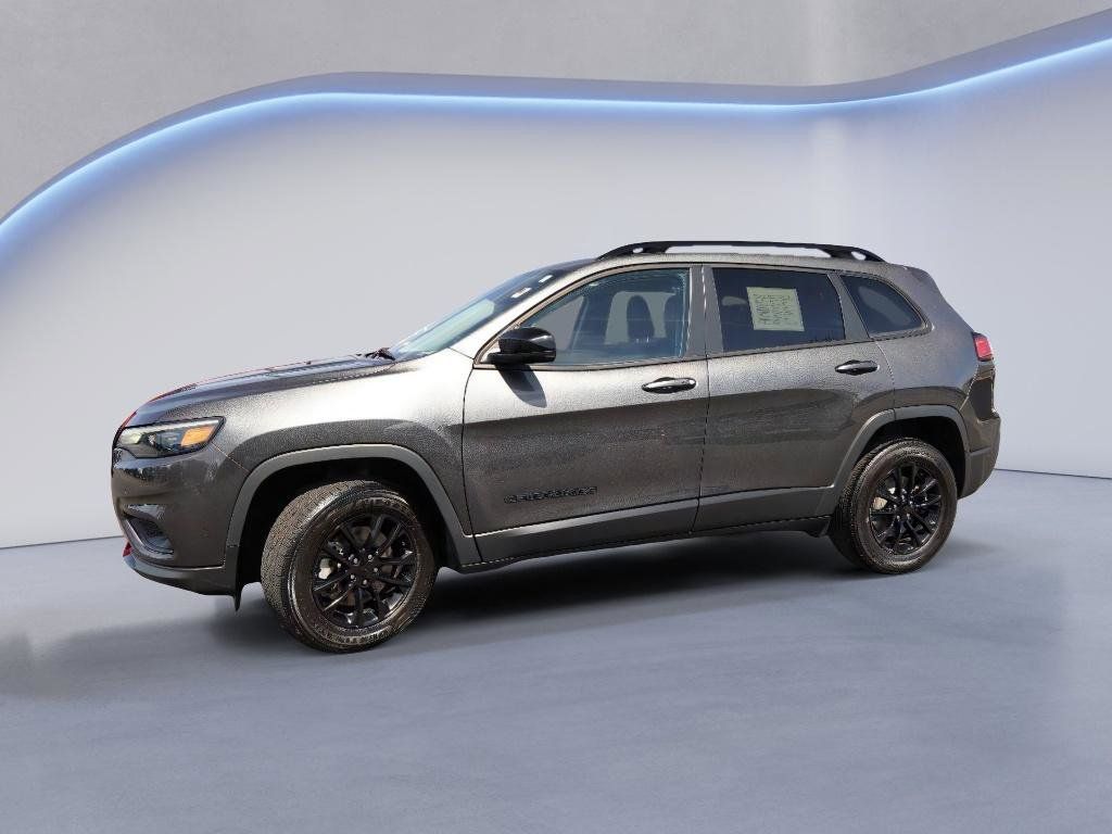 Used 2023 Jeep Cherokee Altitude Lux with VIN 1C4PJMMB9PD110191 for sale in Milwaukee, WI