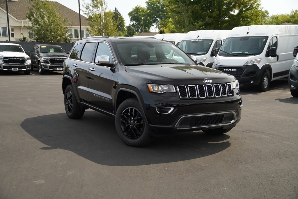 Certified 2022 Jeep Grand Cherokee WK Limited with VIN 1C4RJFBG2NC177463 for sale in Milwaukee, WI