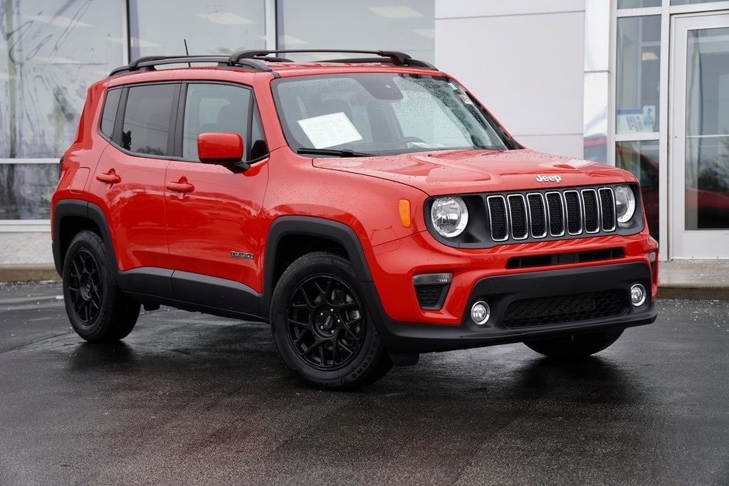 Used 2019 Jeep Renegade Latitude with VIN ZACNJABBXKPK60732 for sale in Milwaukee, WI