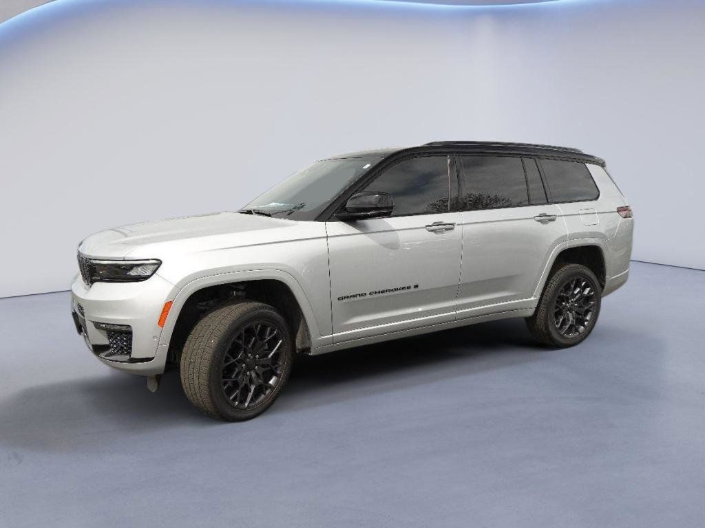 Certified 2024 Jeep Grand Cherokee L Summit with VIN 1C4RJKEG8R8947467 for sale in Milwaukee, WI