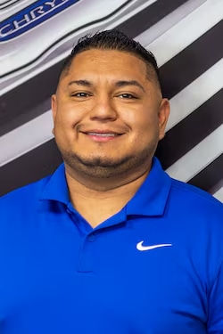 Staff member Robert Garcia Araujo - ¡Hablo Español! from ID_5c55a7