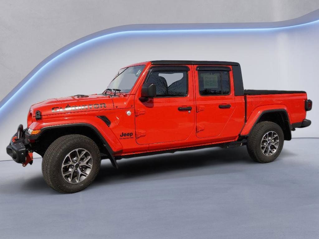 Used 2021 Jeep Gladiator Sport S with VIN 1C6HJTAG8ML508600 for sale in Milwaukee, WI