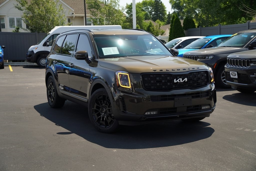 Certified 2022 Kia Telluride SX with VIN 5XYP5DHC2NG312070 for sale in Milwaukee, WI