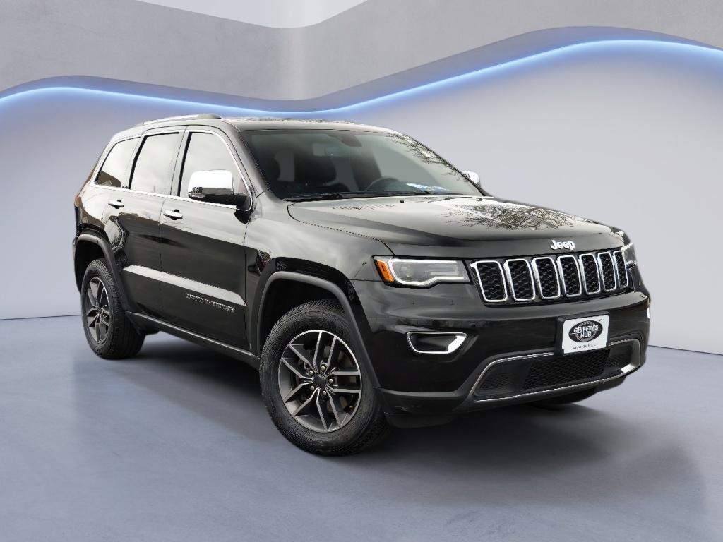 Used 2020 Jeep Grand Cherokee Limited with VIN 1C4RJFBGXLC268087 for sale in Milwaukee, WI