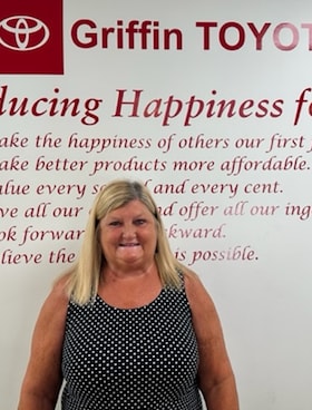 Staff member Ann King from 40fbd798e7d2