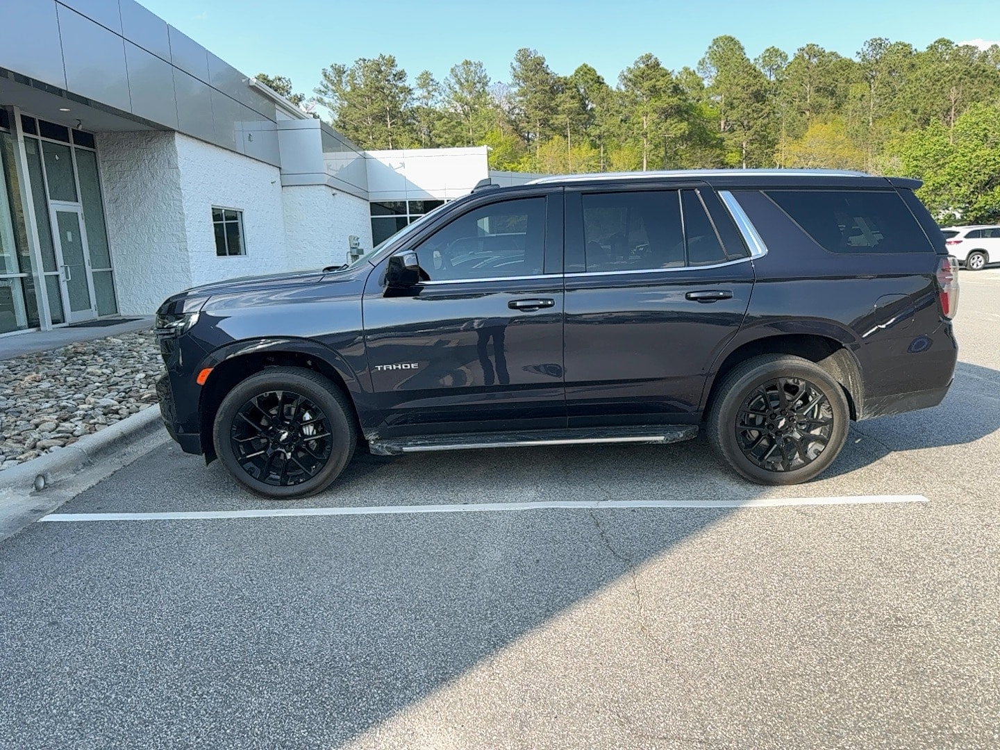 Used 2023 Chevrolet Tahoe LS with VIN 1GNSKMKD5PR256285 for sale in Hamlet, NC