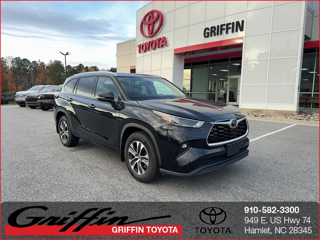 Used 2022 Toyota Highlander XLE SUV