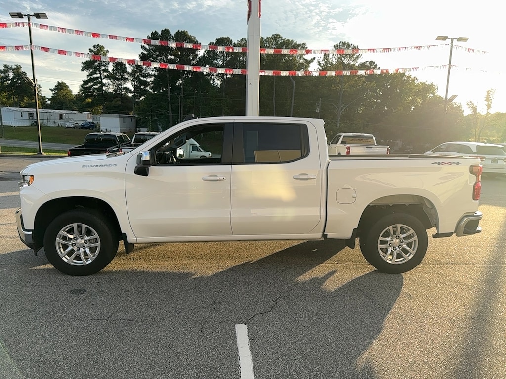 Used 2022 Chevrolet Silverado 1500 LTD LT w/1LT Truck Crew Cab