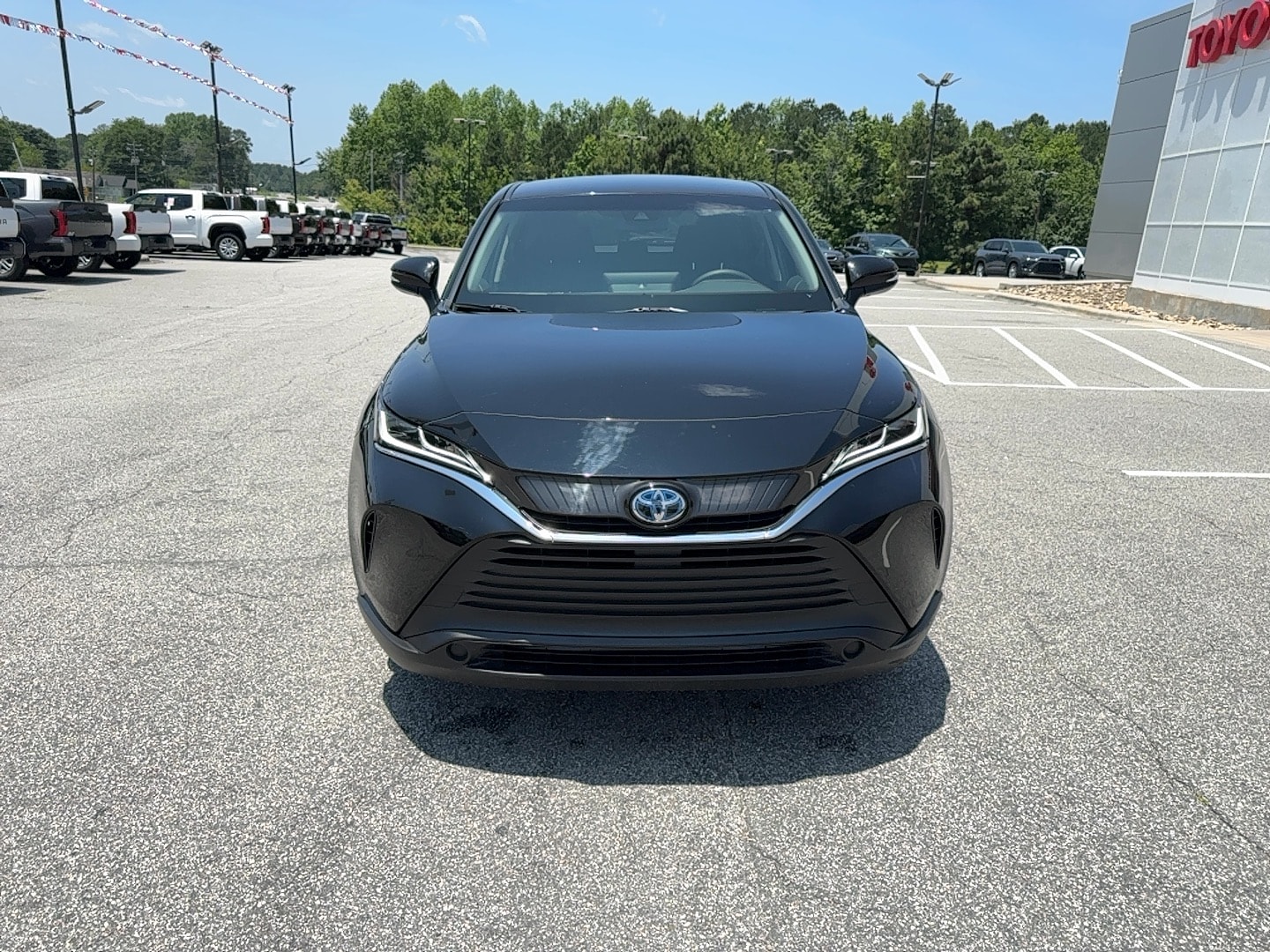 Used 2024 Toyota Venza LE with VIN JTEAAAAH7RJ172573 for sale in Hamlet, NC