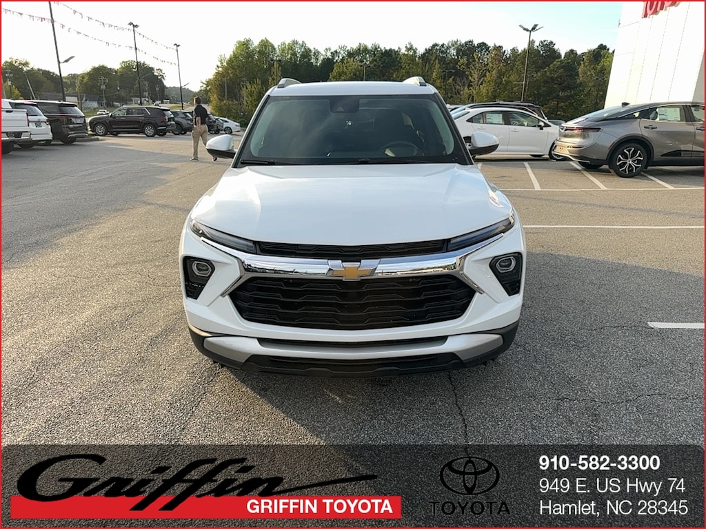 Used 2024 Chevrolet Trailblazer LT SUV