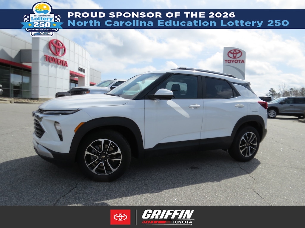 Used 2024 Chevrolet Trailblazer LT SUV