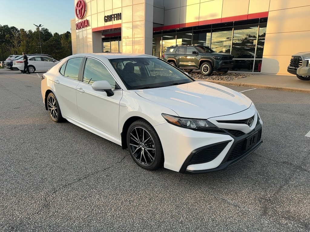 Certified 2024 Toyota Camry SE Sedan