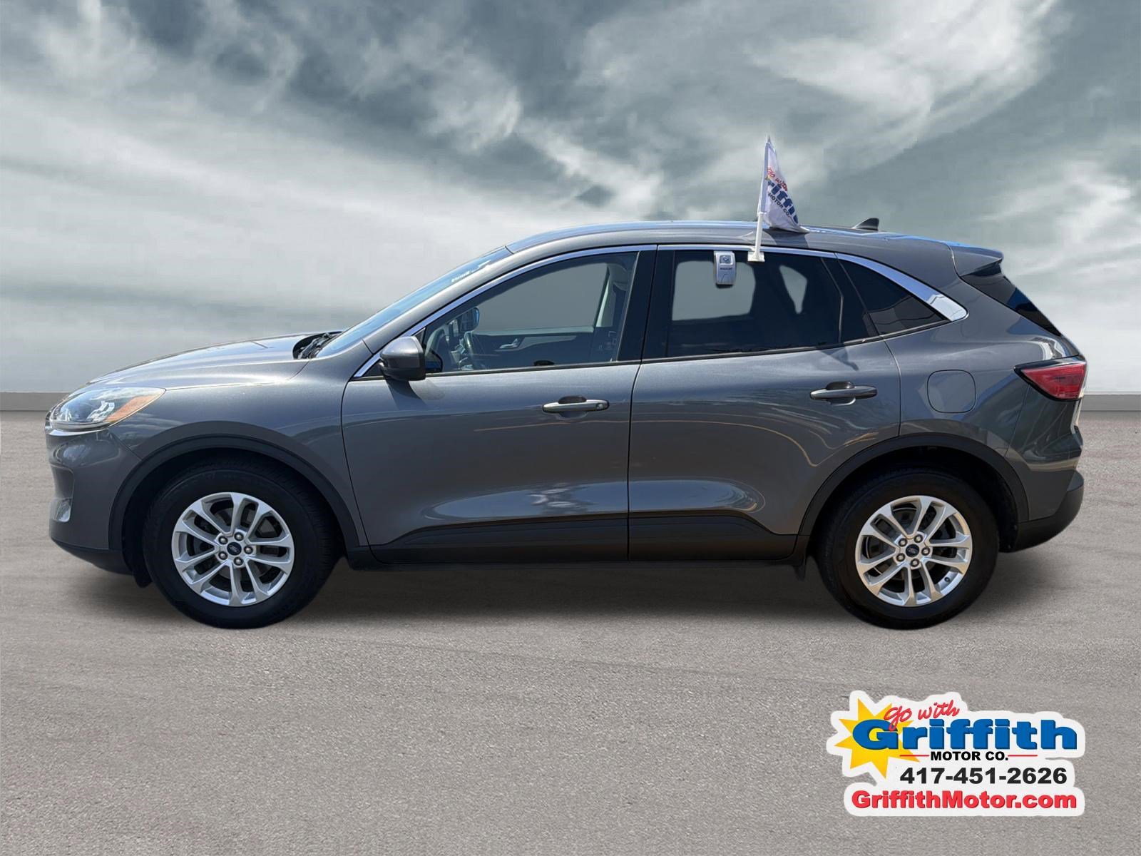 Used 2021 Ford Escape SE with VIN 1FMCU0G69MUA68531 for sale in Neosho, MO