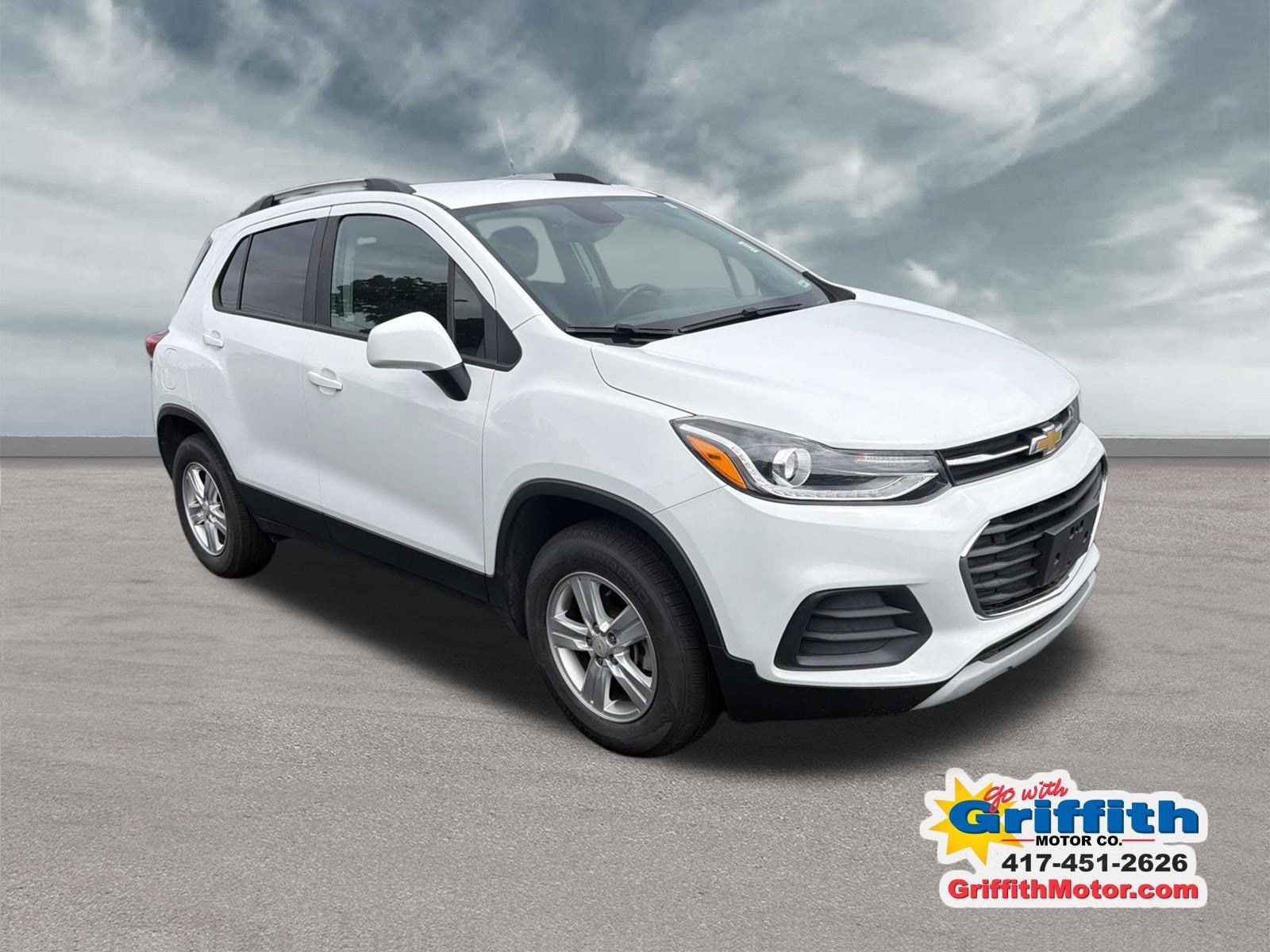 Used 2021 Chevrolet Trax LT with VIN KL7CJPSB1MB323983 for sale in Neosho, MO