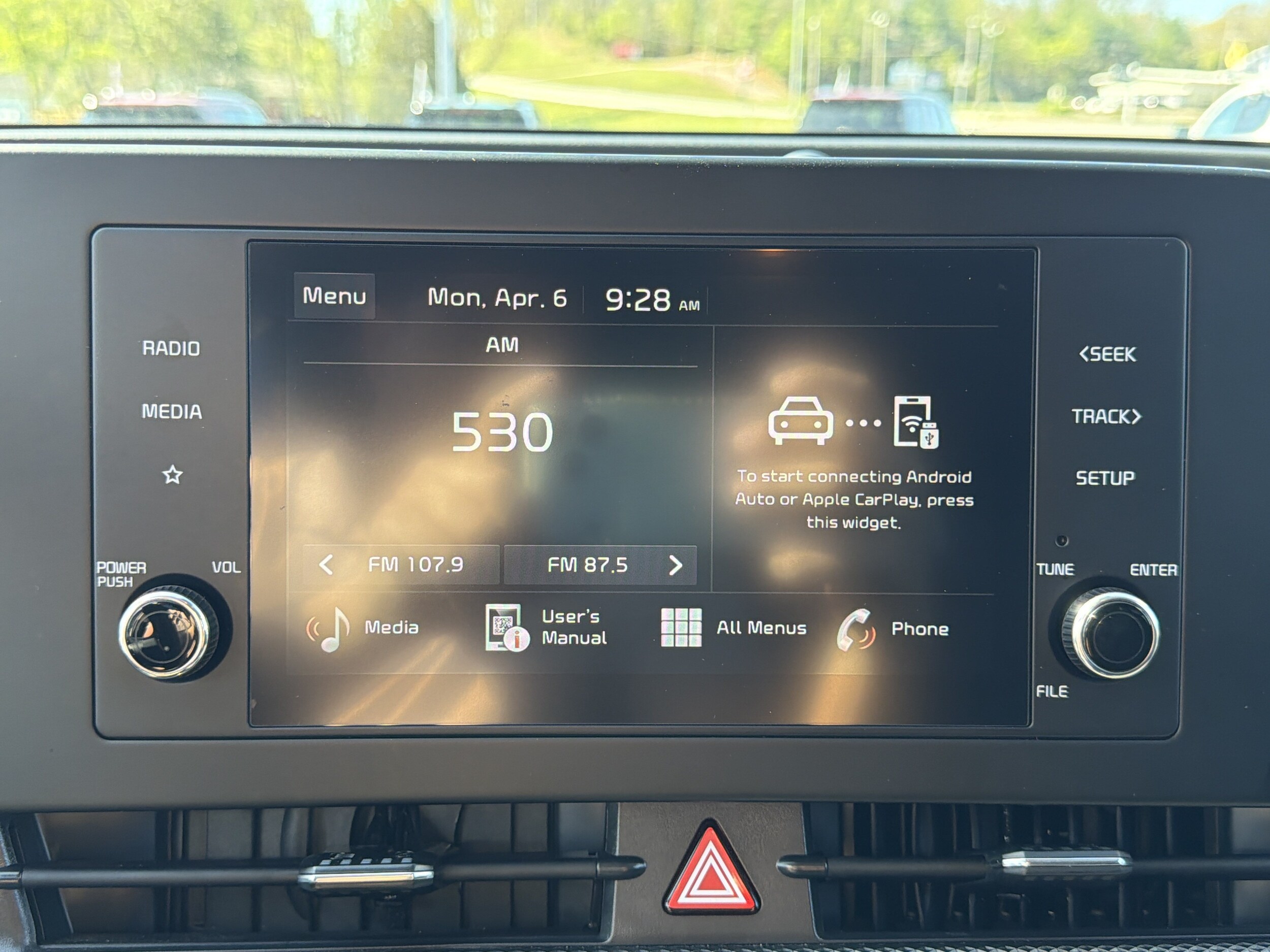 2025 Kia Sportage LX - Photo 12