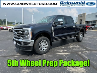 2025 Ford F-350 Lariat TRUCK