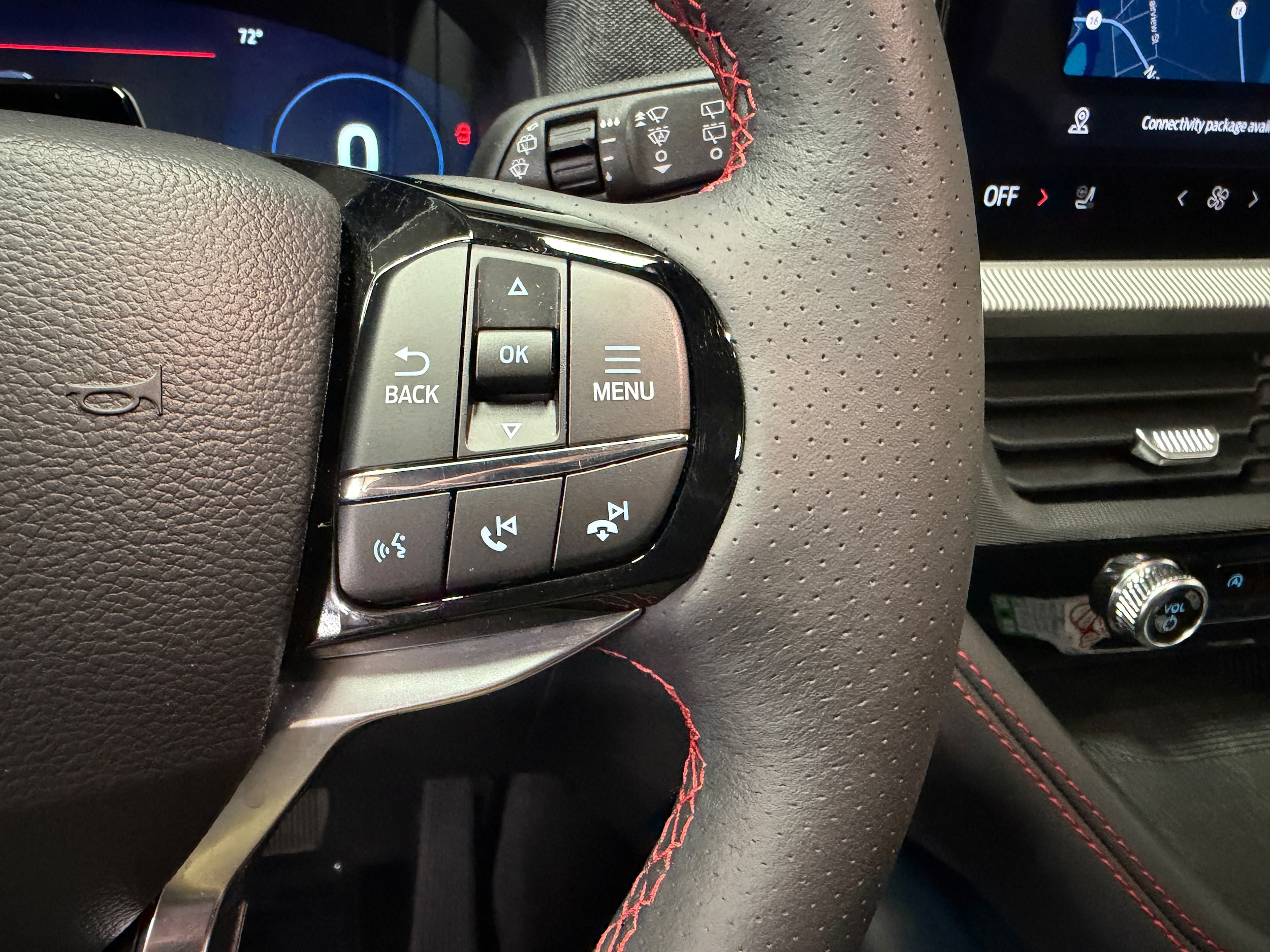 2026 Ford Explorer ST-LINE - Photo 20