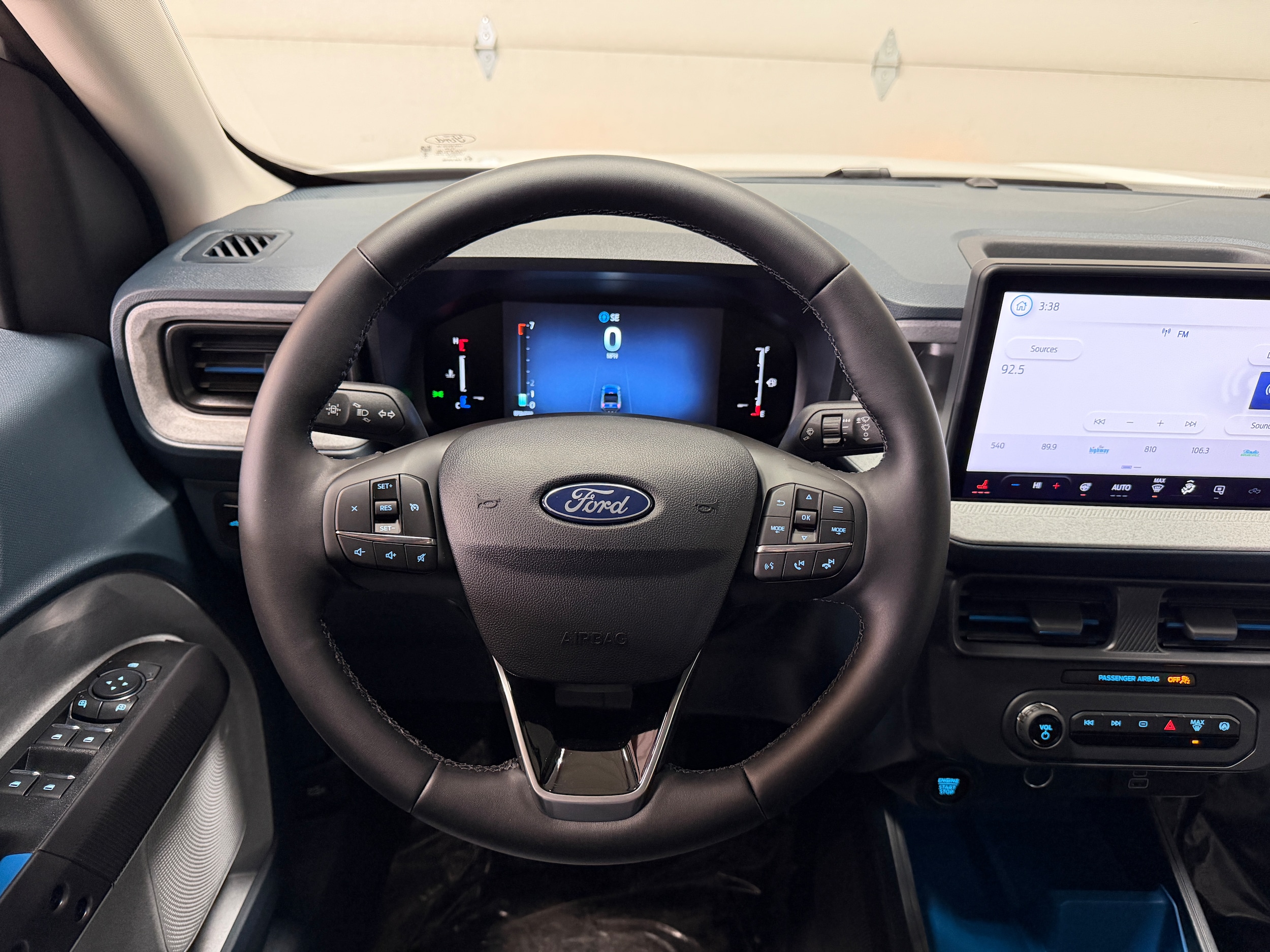 2026 Ford Maverick XLT - Photo 13