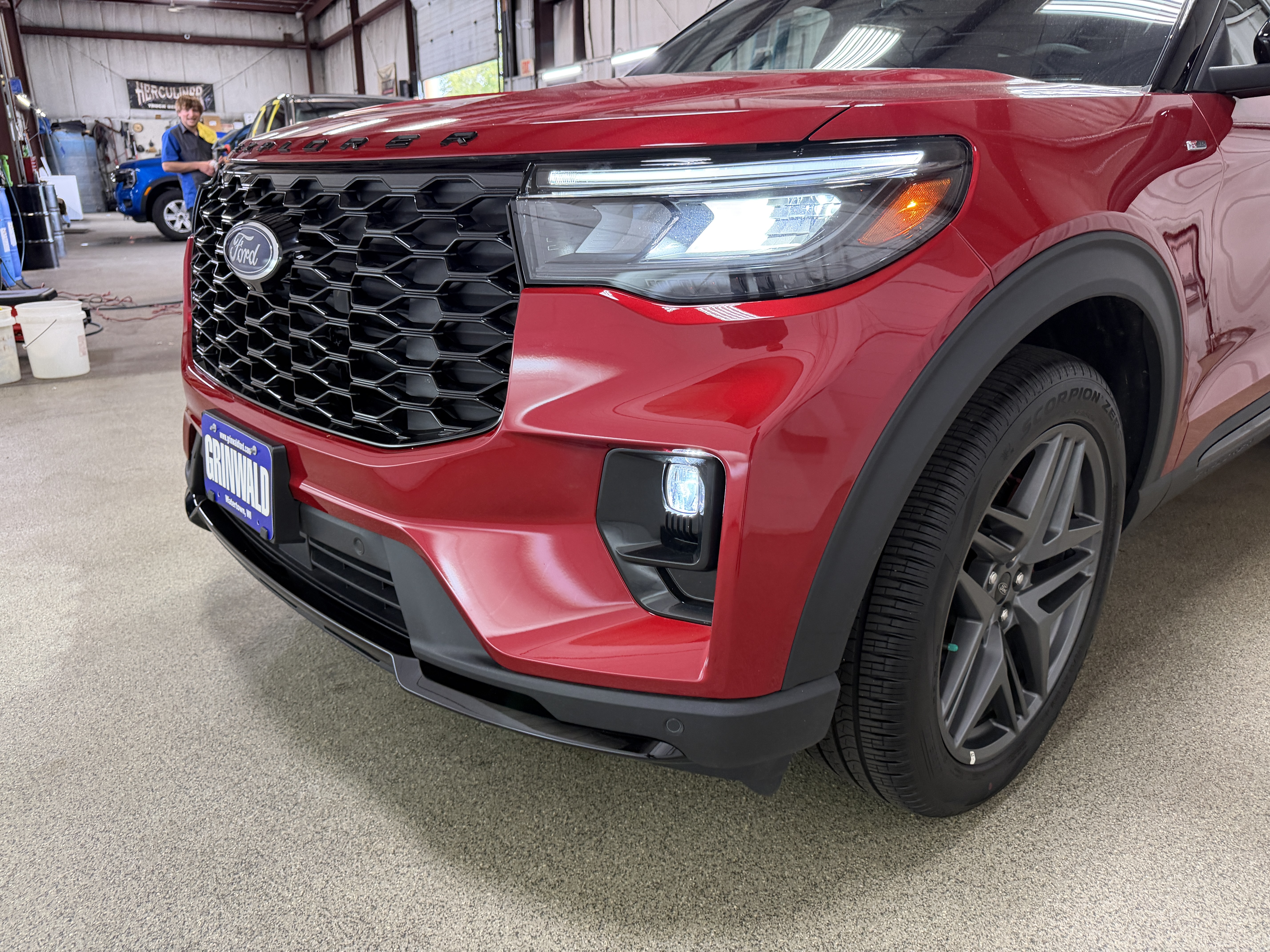 2026 Ford Explorer ST-LINE - Photo 37