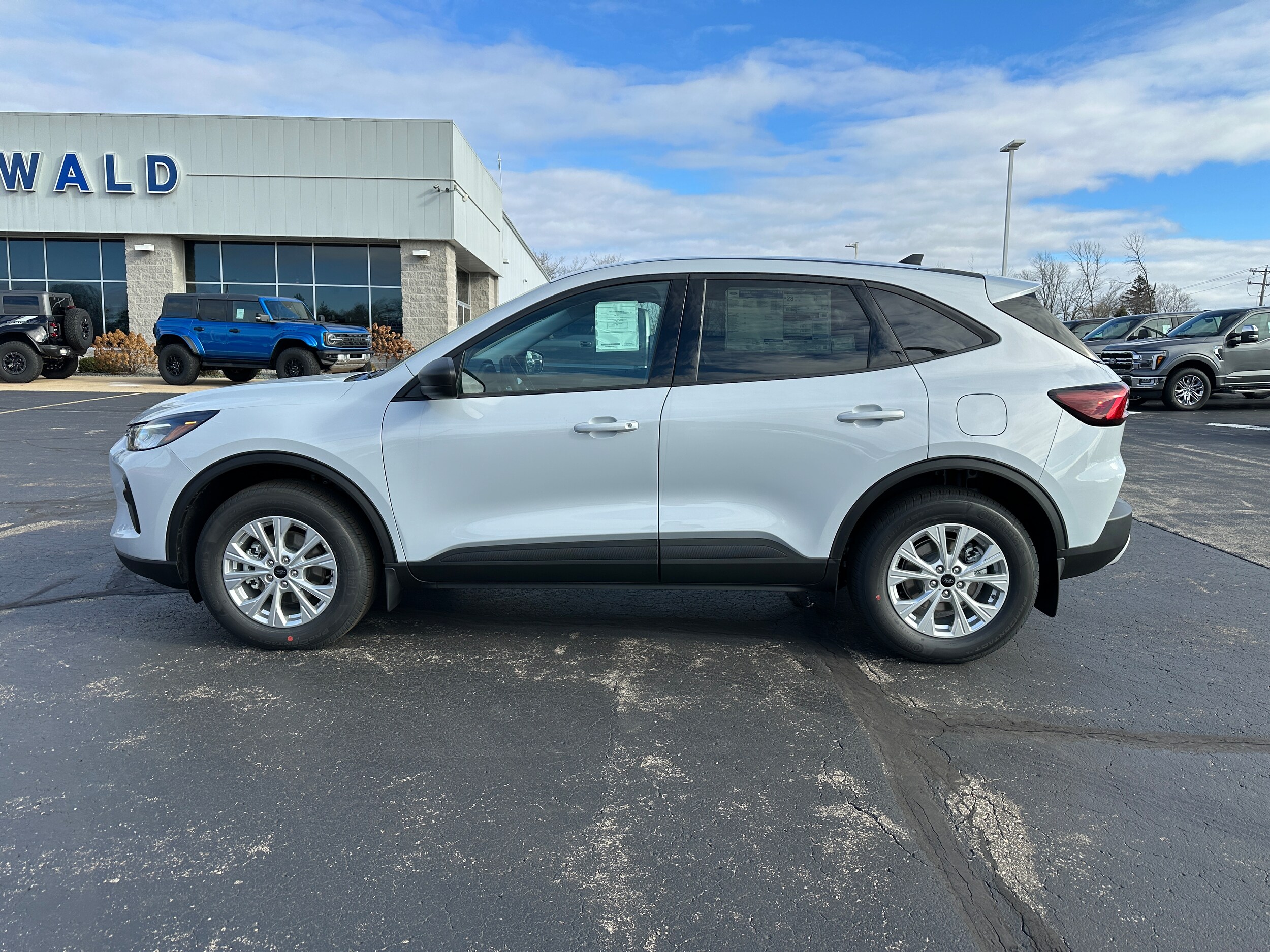 2025 Ford Escape Active photo 4