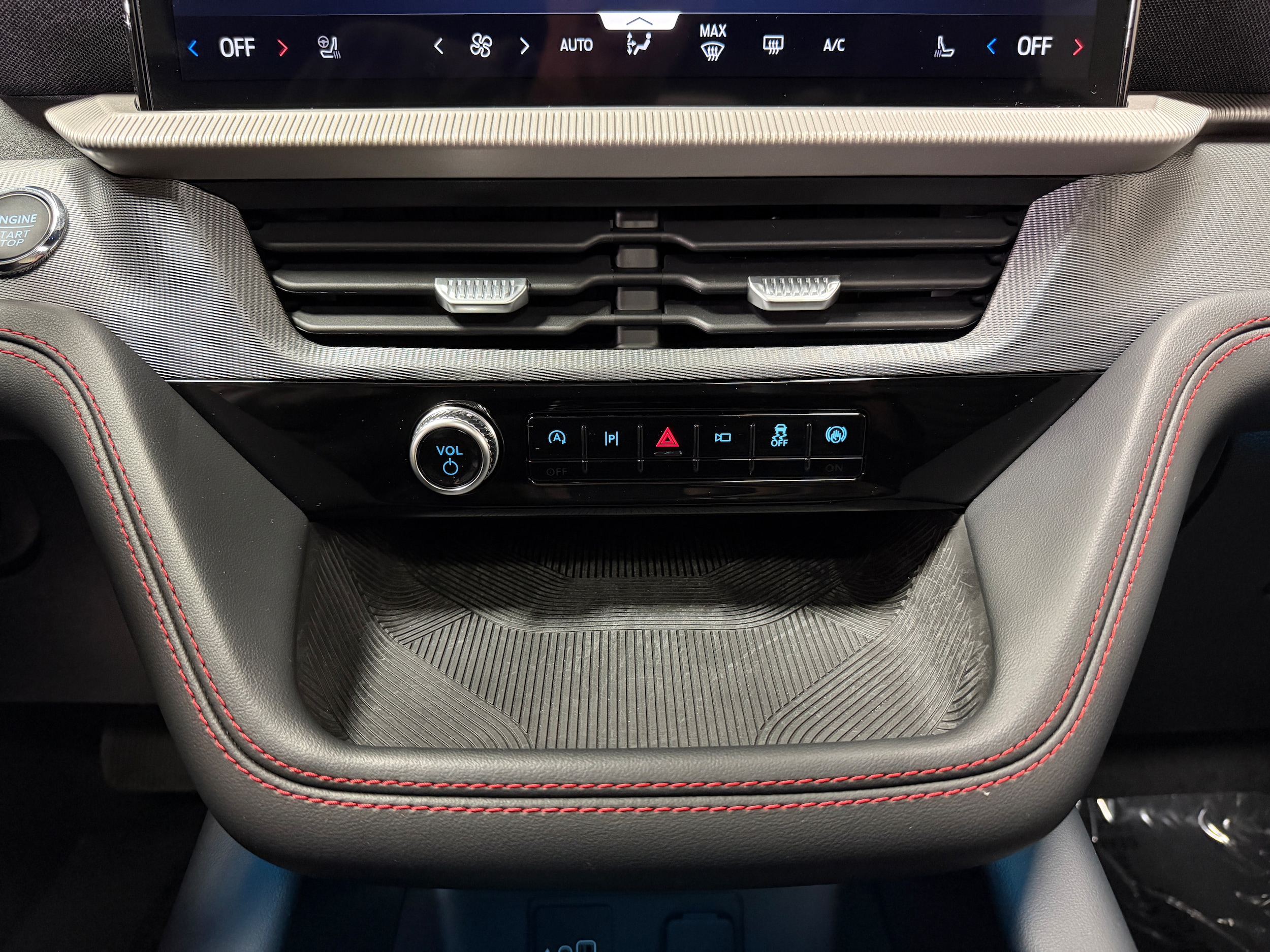 2026 Ford Explorer ST-LINE - Photo 25