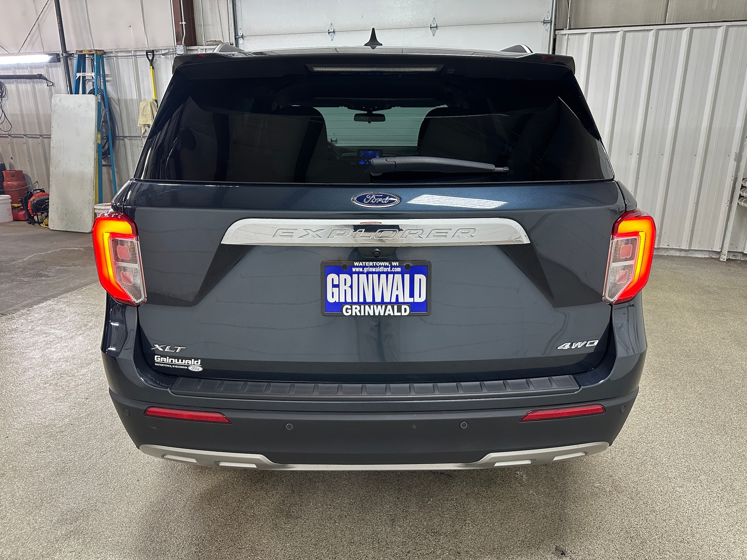 2023 Ford Explorer XLT - Photo 28