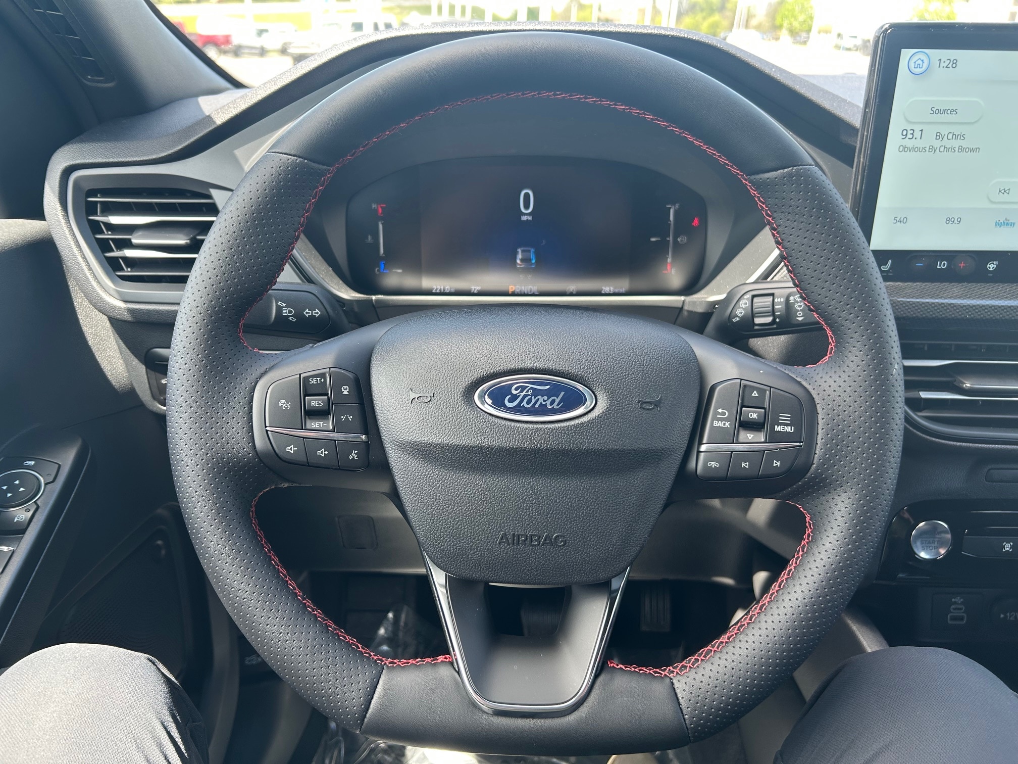 2026 Ford Escape ST-Line - Photo 8