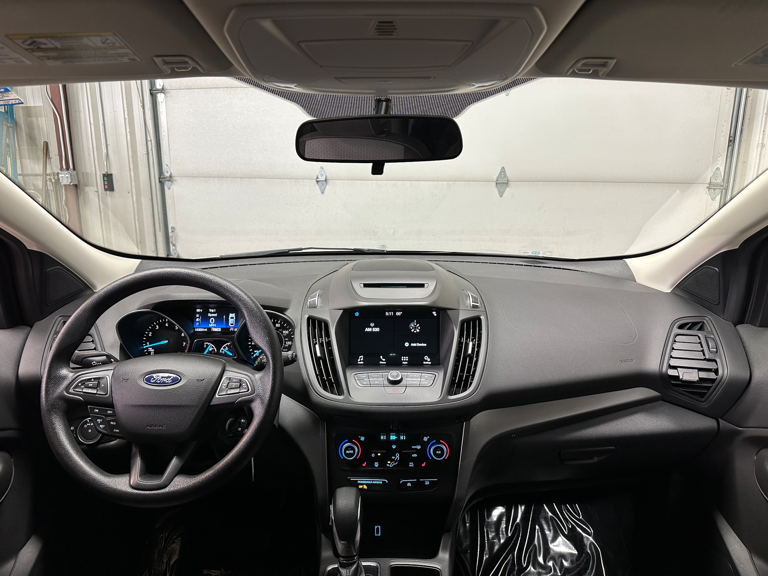 Certified 2018 Ford Escape SE with VIN 1FMCU9GDXJUB38049 for sale in Watertown, WI