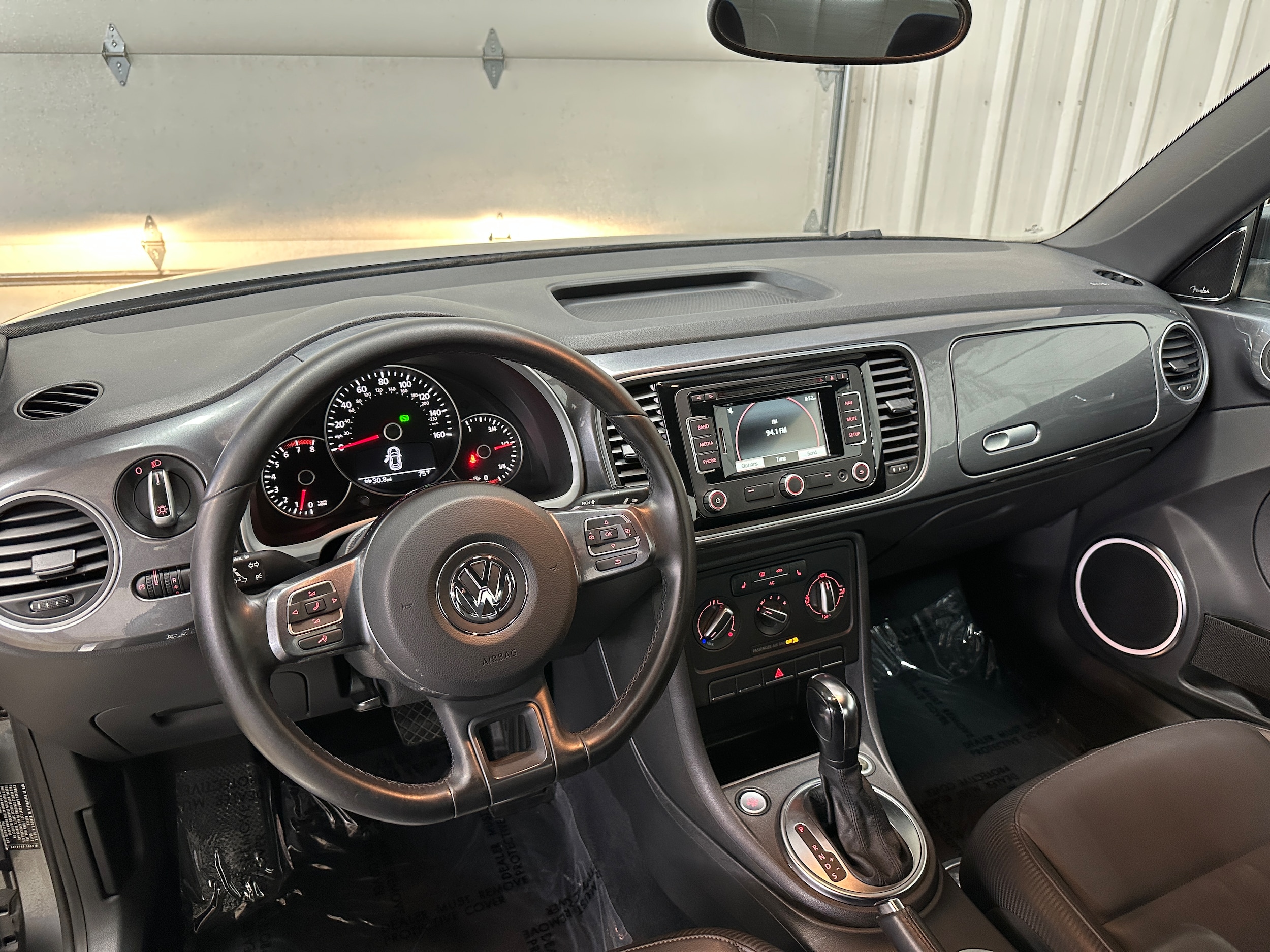 Used 2012 Volkswagen Beetle 2.5 with VIN 3VWJP7AT1CM649726 for sale in Watertown, WI