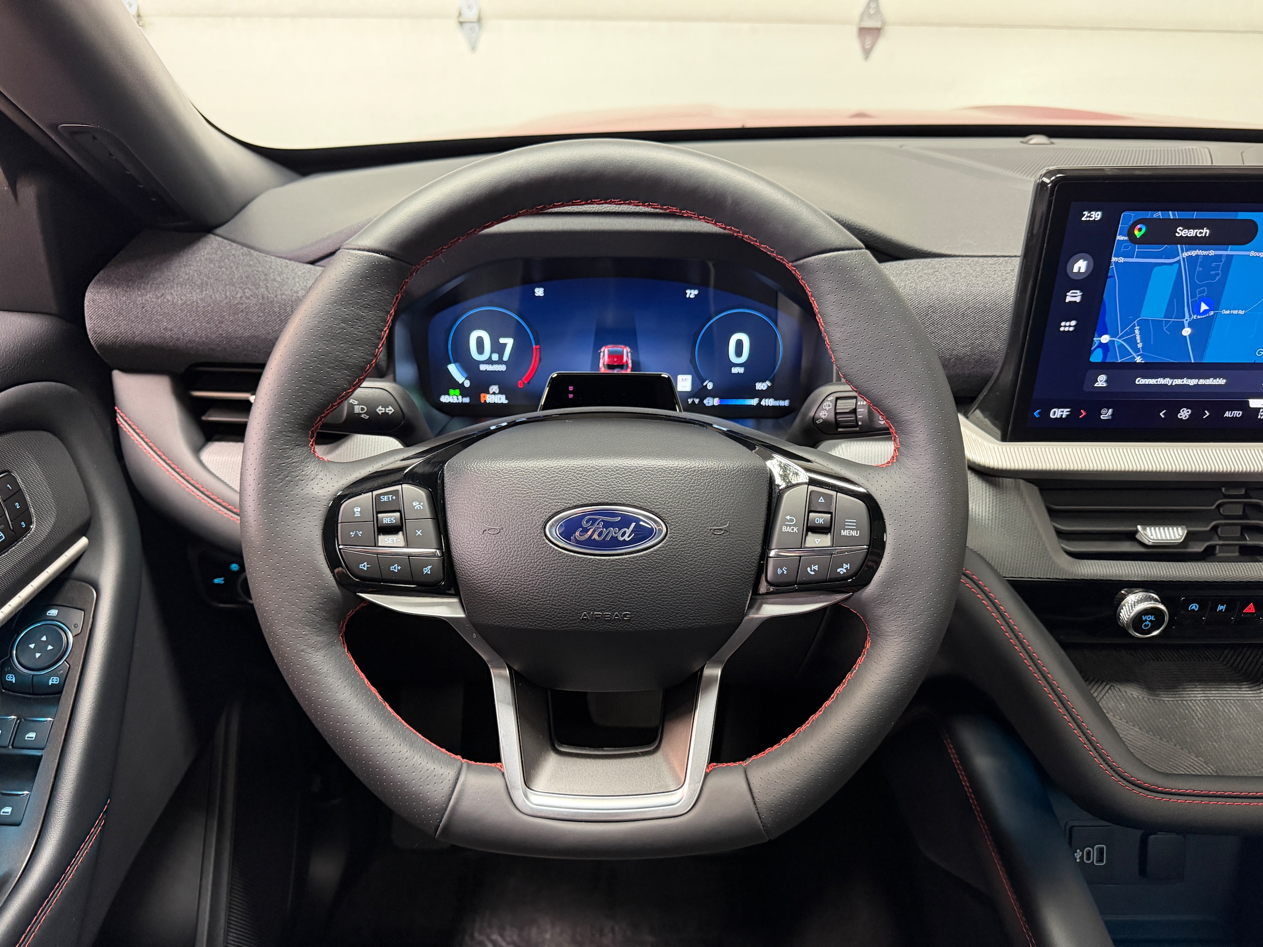 2026 Ford Explorer ST-LINE - Photo 18