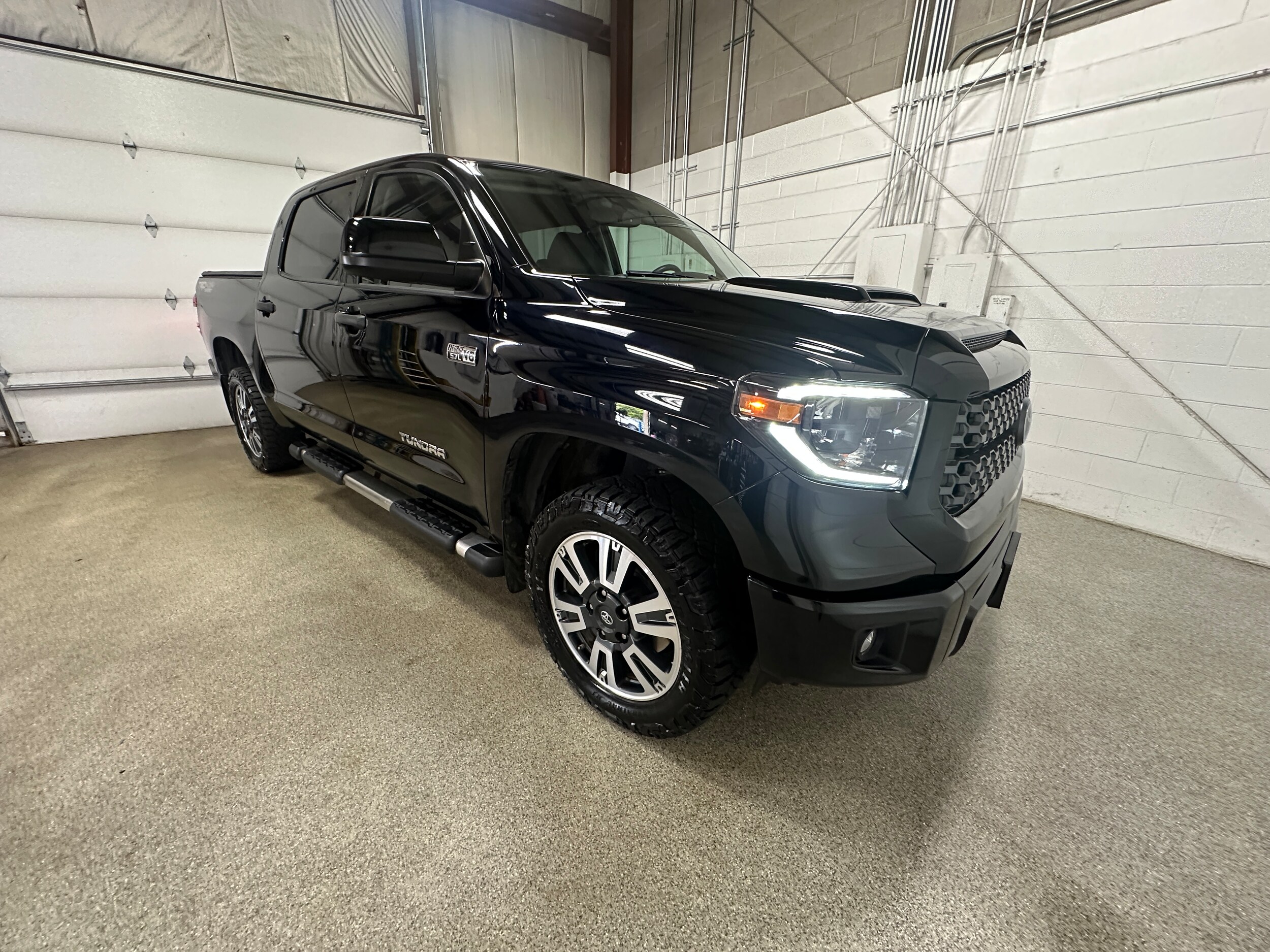 2021 Toyota Tundra SR5 Grade photo 3