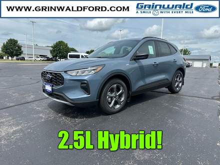 2025 Ford Escape ST-Line SUV