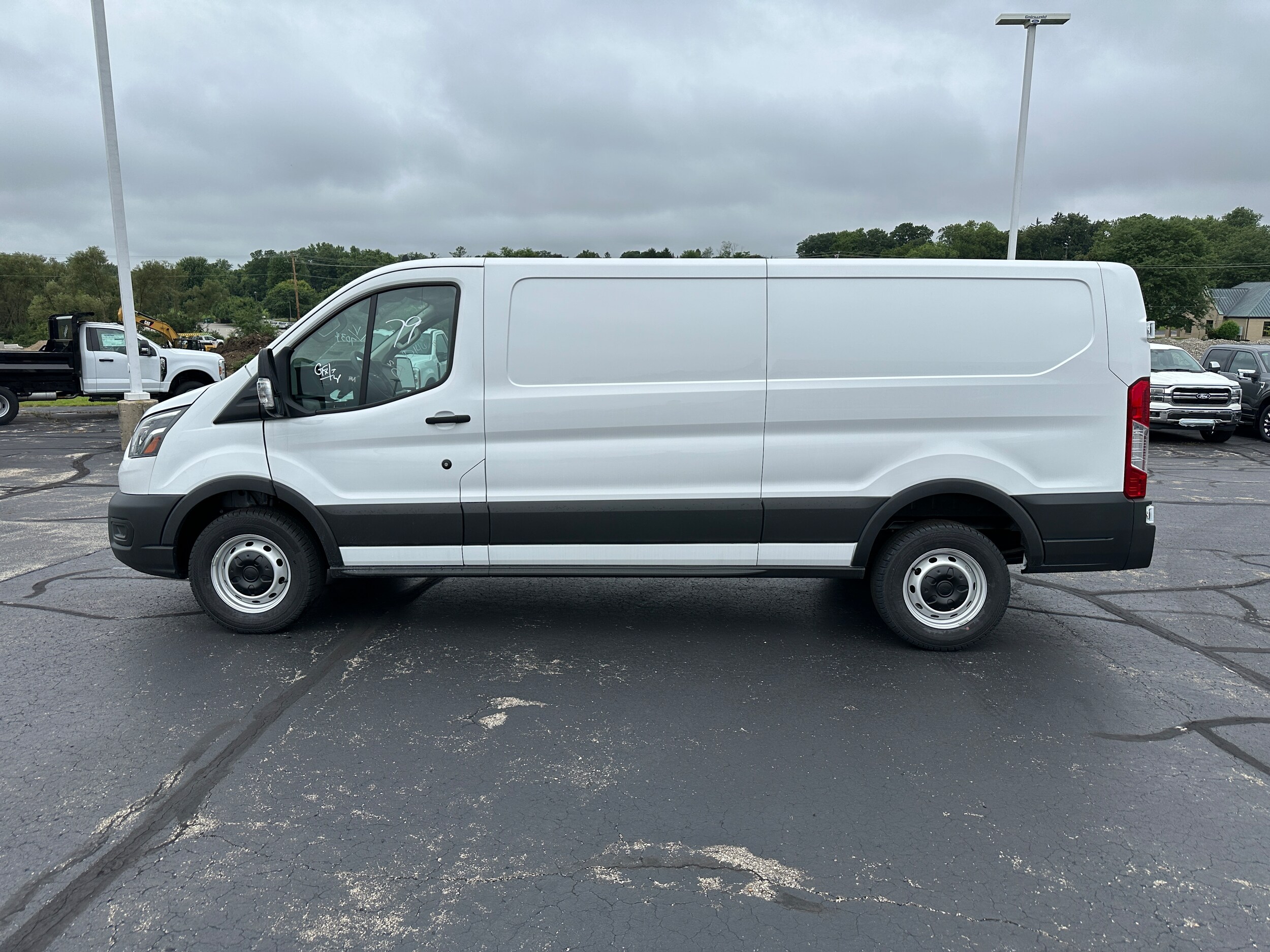 2025 Ford Transit photo 2