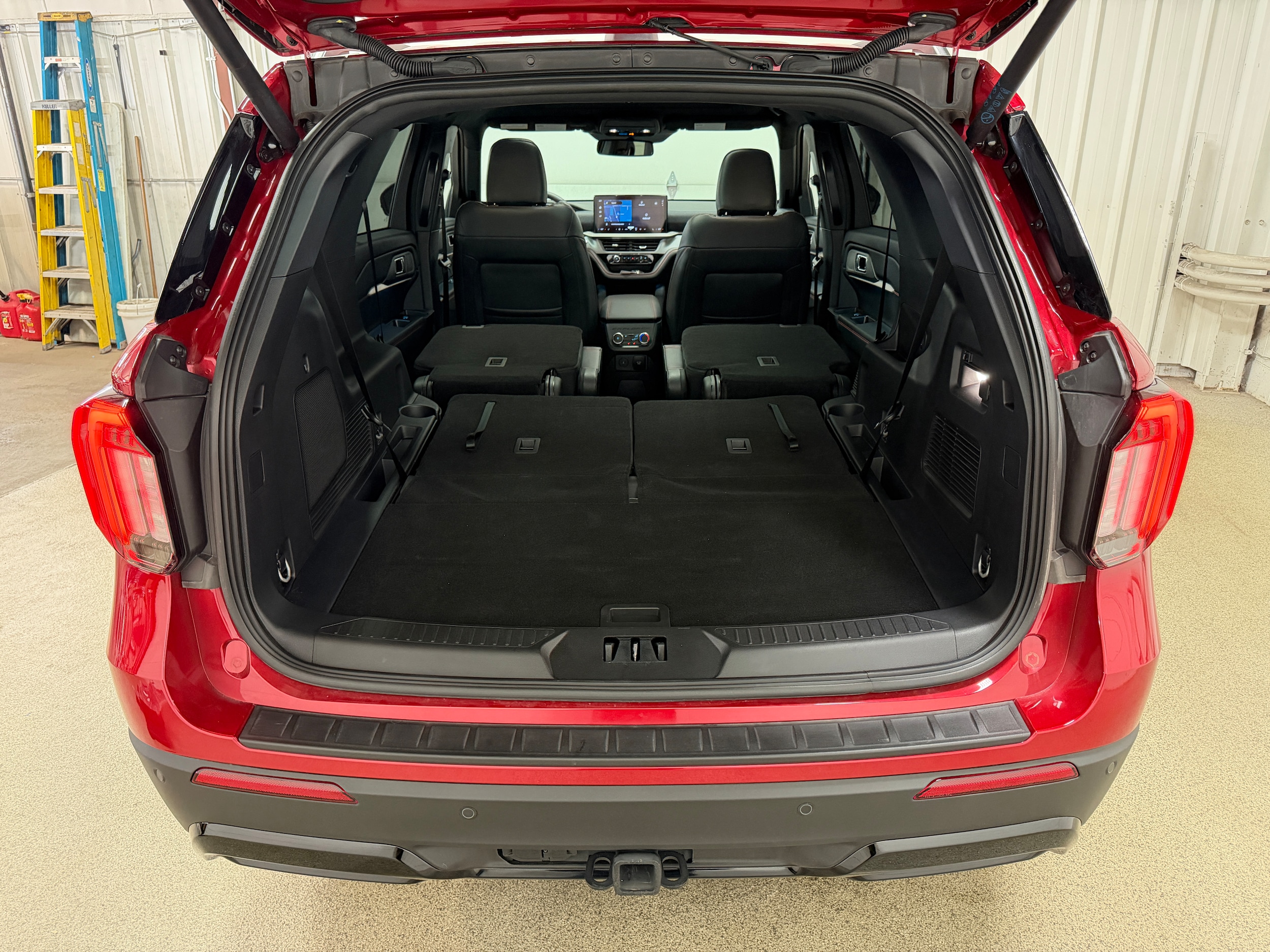 2026 Ford Explorer ST-LINE - Photo 32