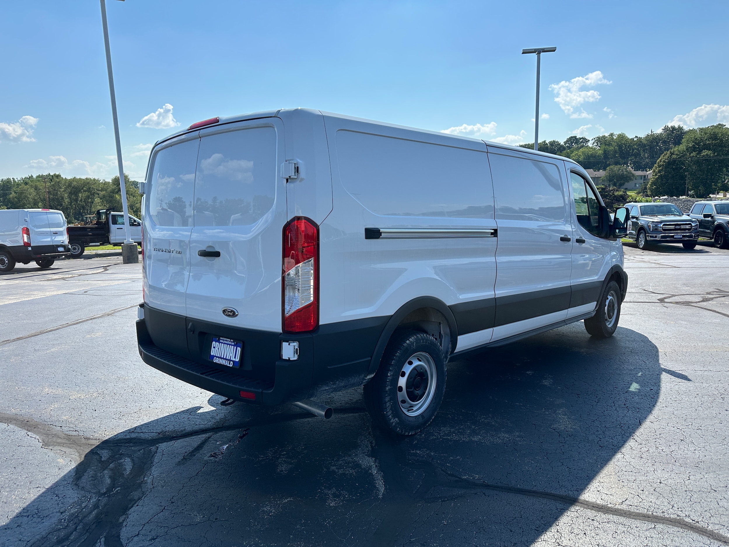 2025 Ford Transit Van Base - Photo 7