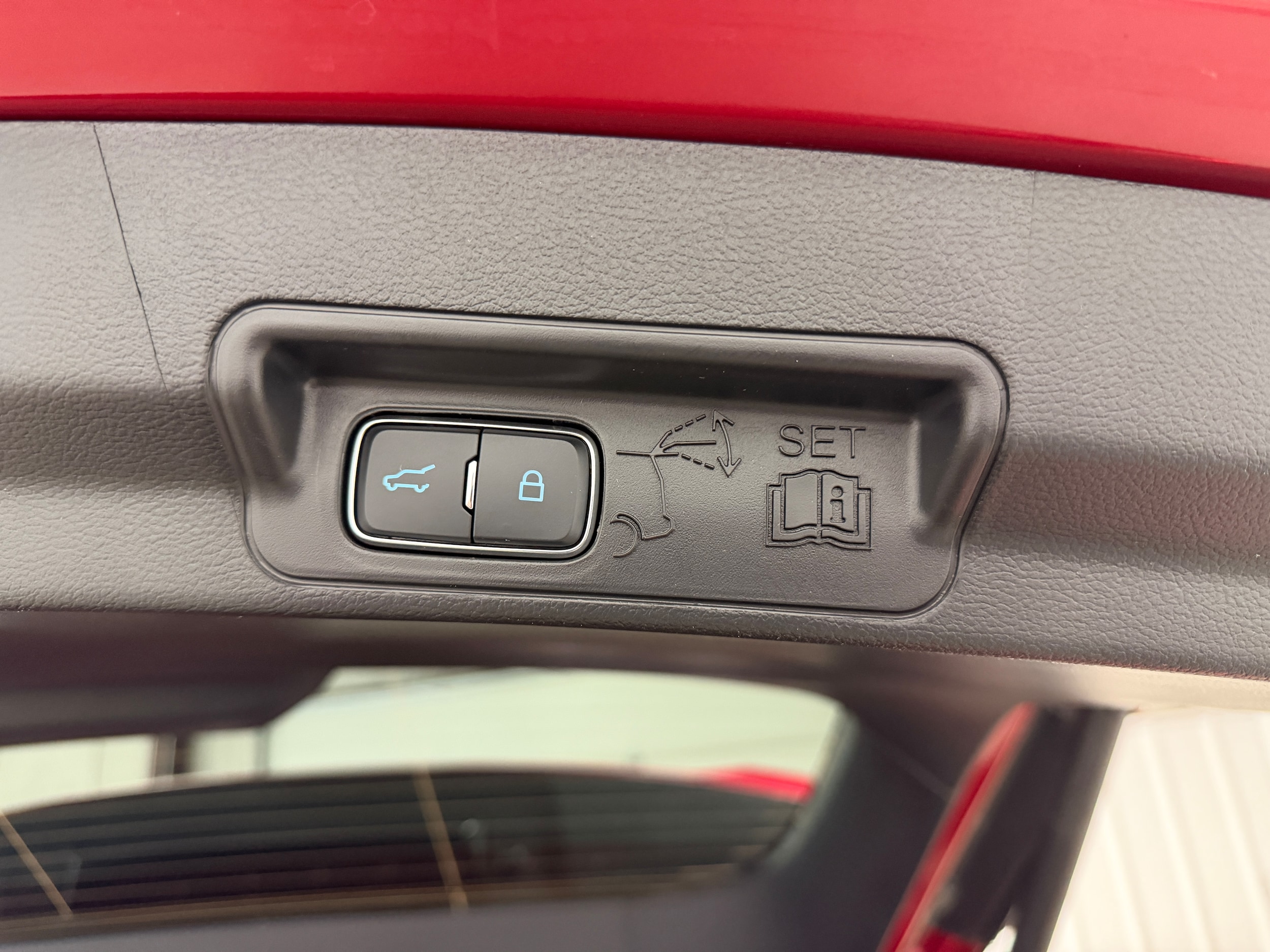 2026 Ford Explorer ST-LINE - Photo 33