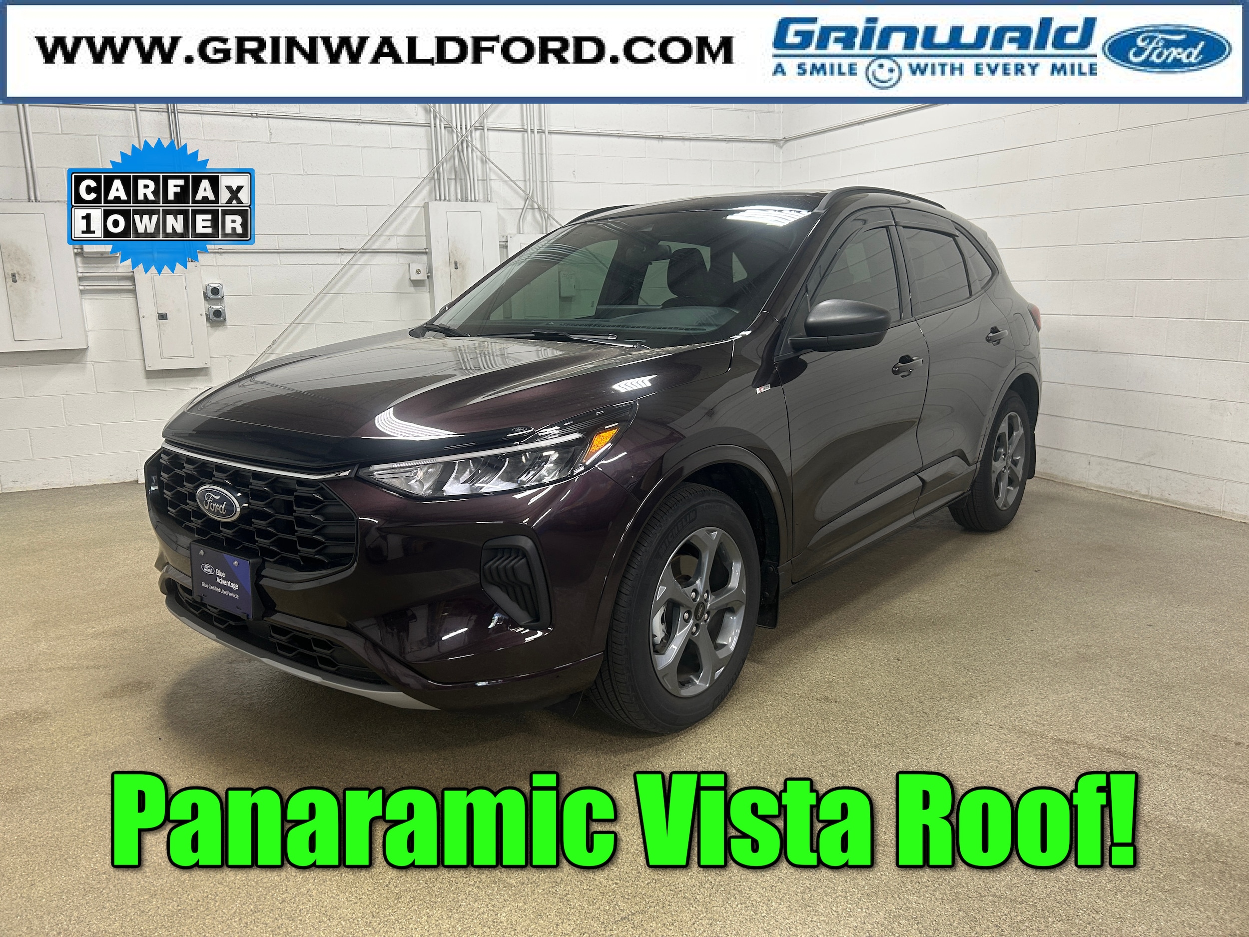 2023 Ford Escape ST-Line AWD's photo