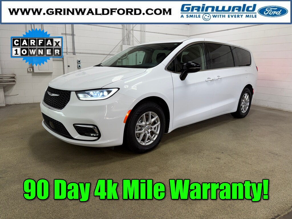 Used 2024 Chrysler Pacifica Touring L Van Passenger Van
