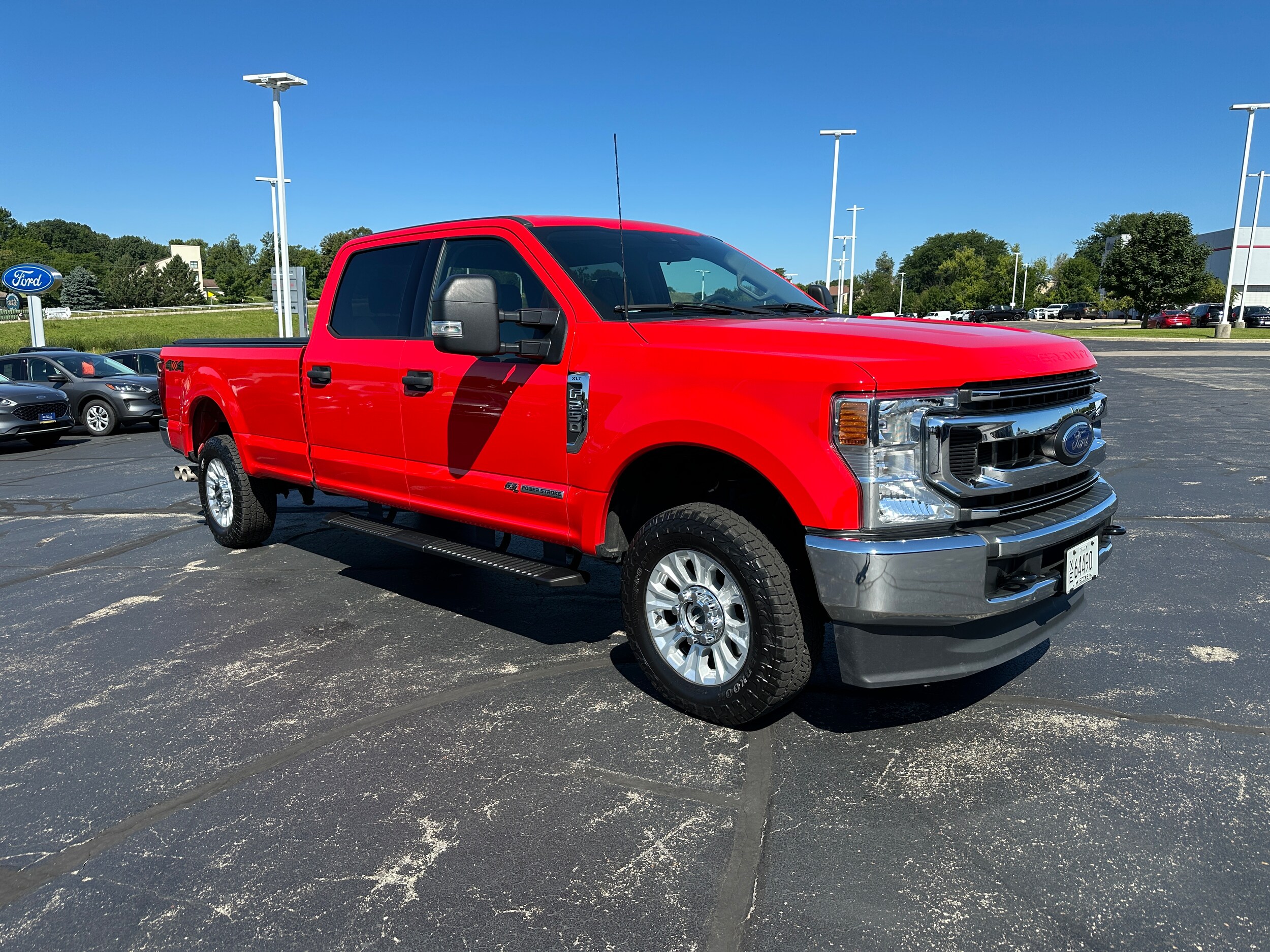 2022 Ford F-250 XLT photo 2