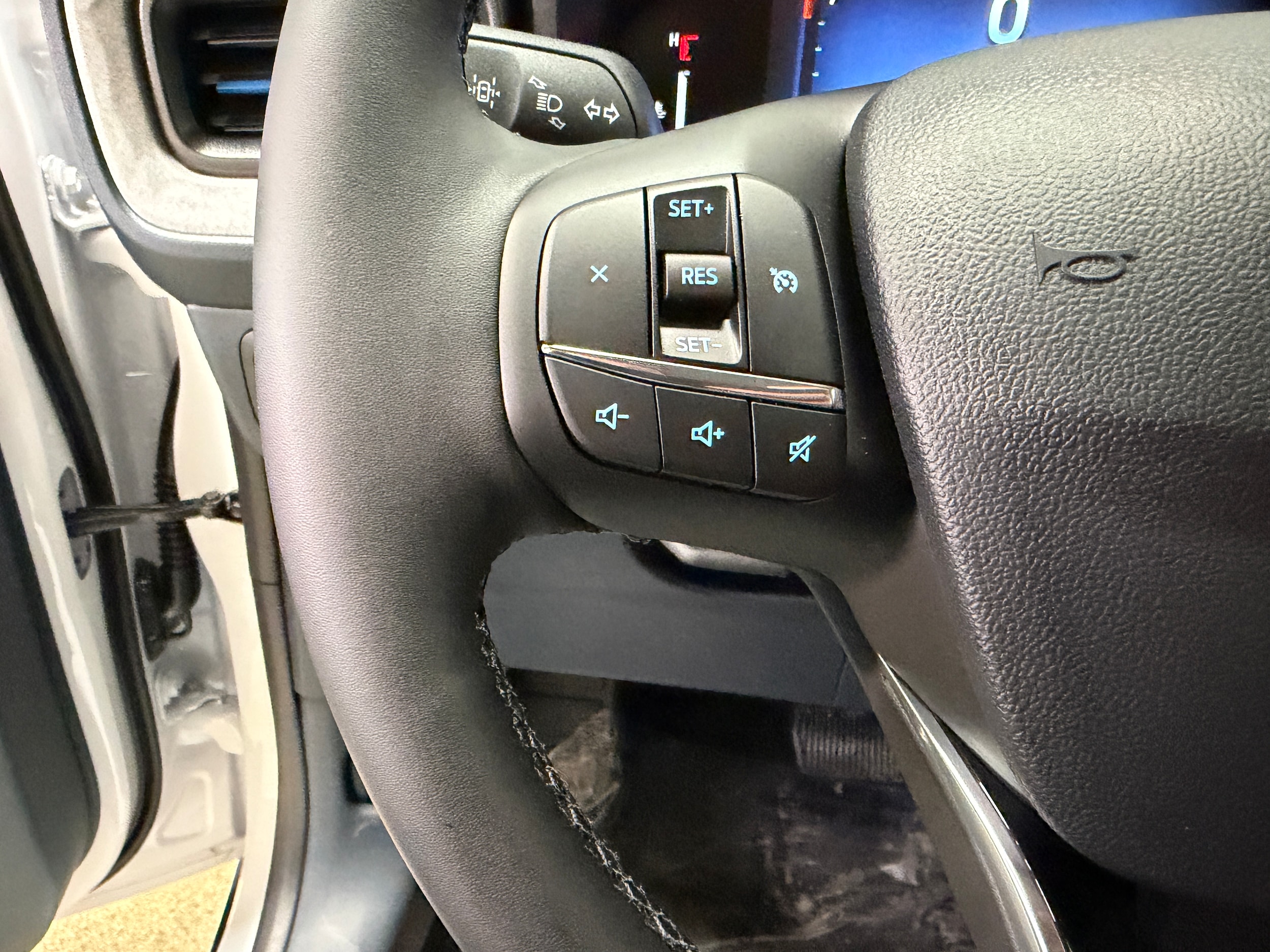 2026 Ford Maverick XLT - Photo 14