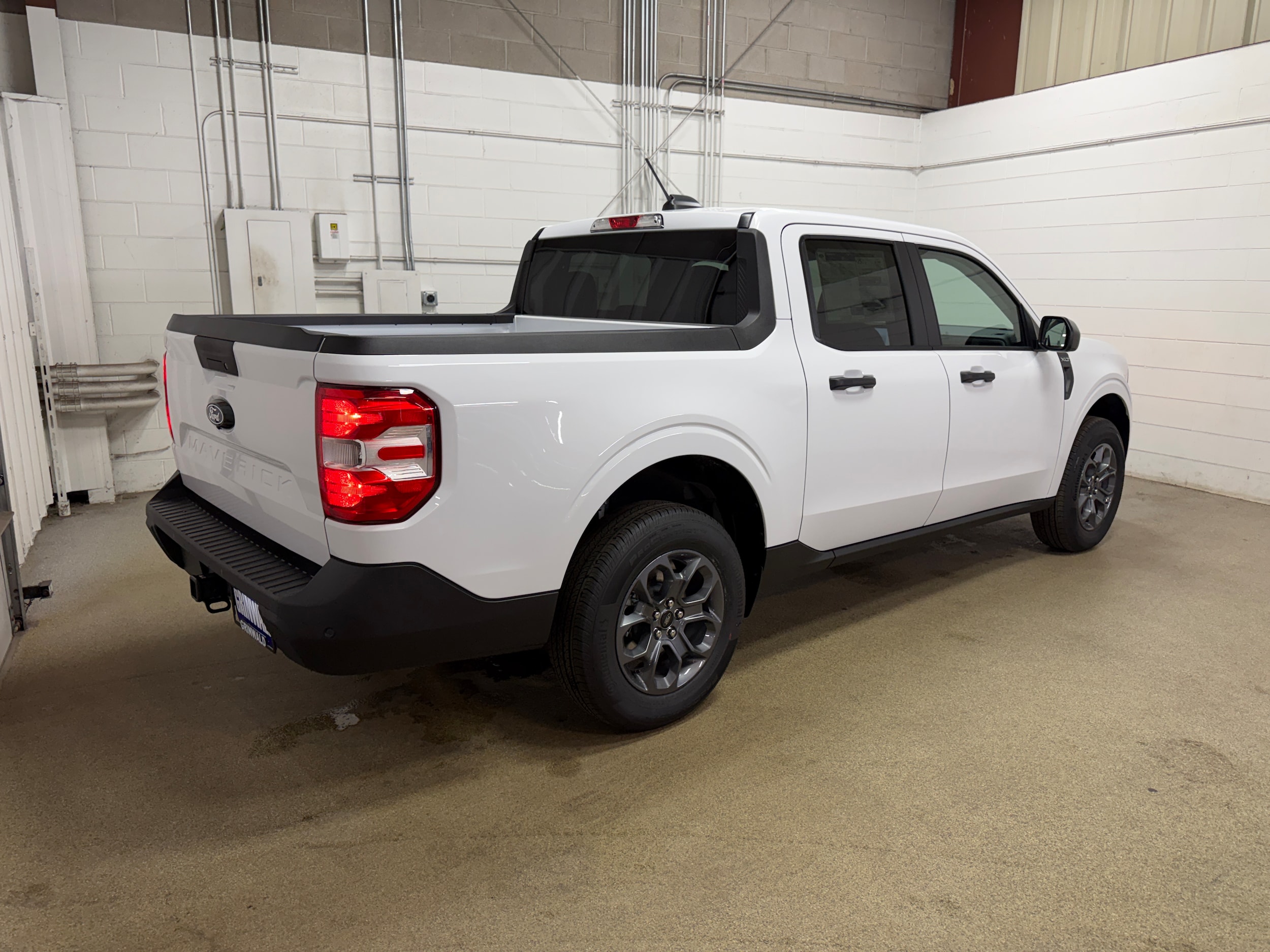 2026 Ford Maverick XLT - Photo 6