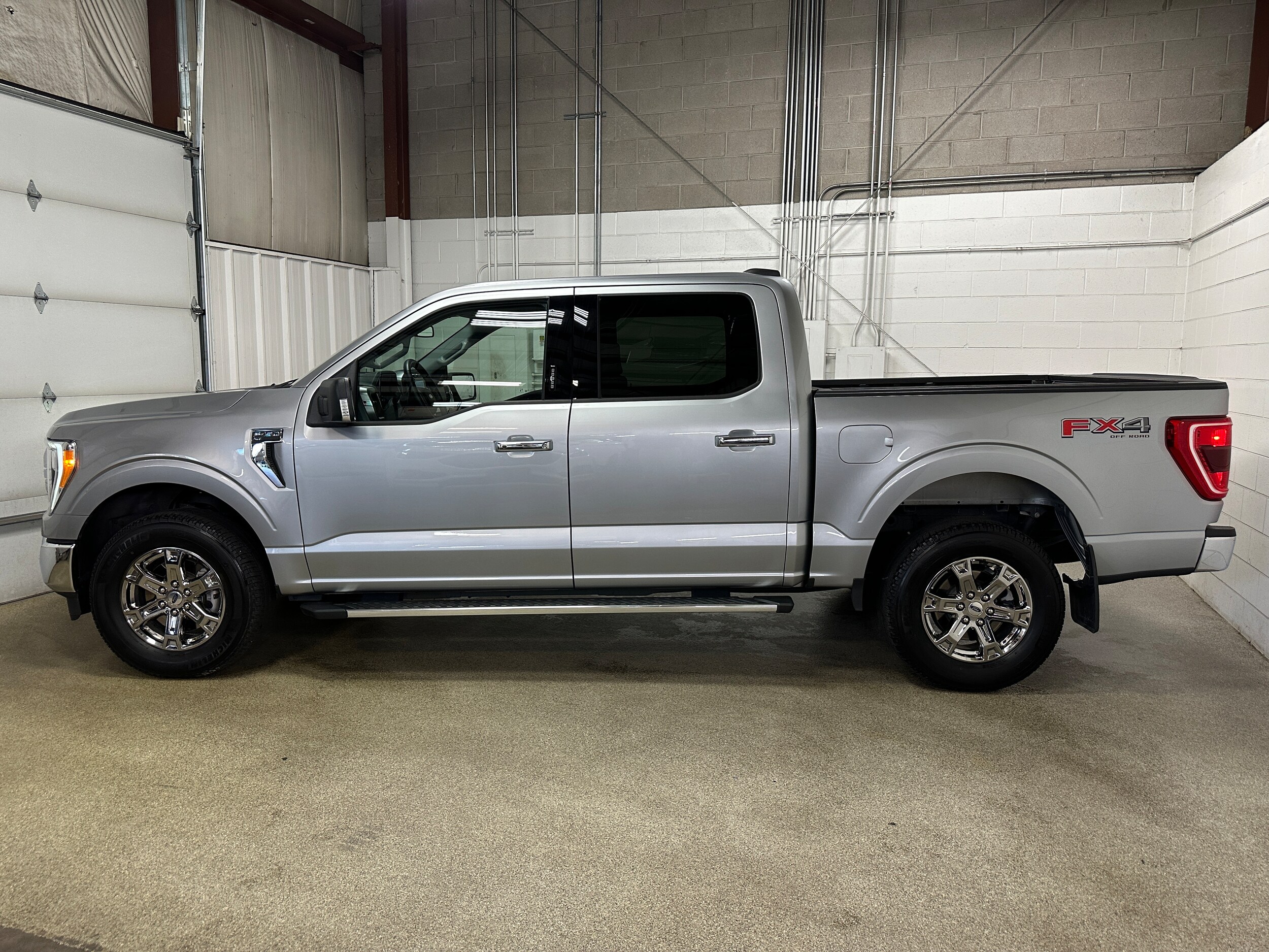 2022 Ford F-150 XLT photo 4