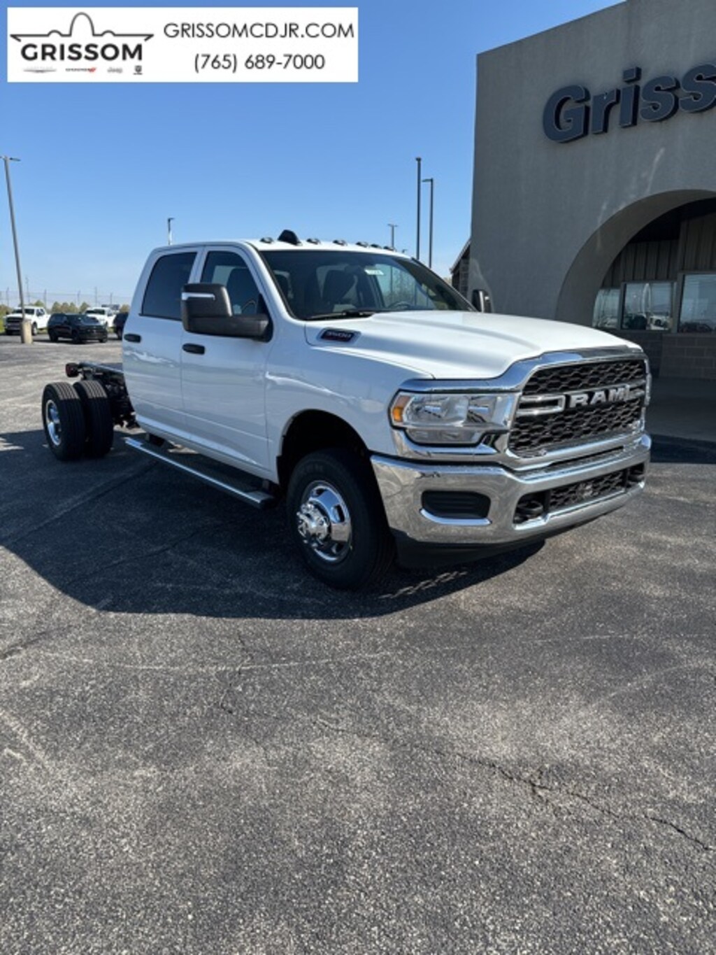 New 2024 Ram 3500 Chassis Cab 3500 TRADESMAN CREW CAB CHASSIS 4X4 60' CA Pickup