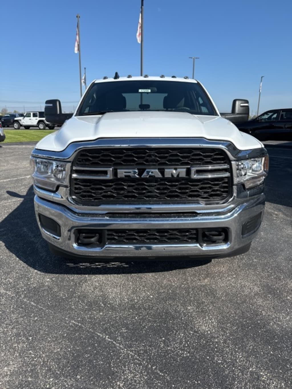 New 2024 Ram 3500 Chassis Cab 3500 TRADESMAN CREW CAB CHASSIS 4X4 60' CA Pickup