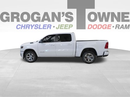 2026 Ram 1500 BIG HORN CREW CAB 4X4 5'7 BOX Pickup